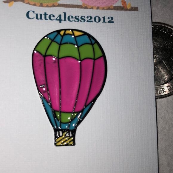 Hot Air Balloon Pin Brooch - Picture 1 of 3
